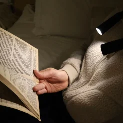 LUCE DA LETTURA MANI LIBERE