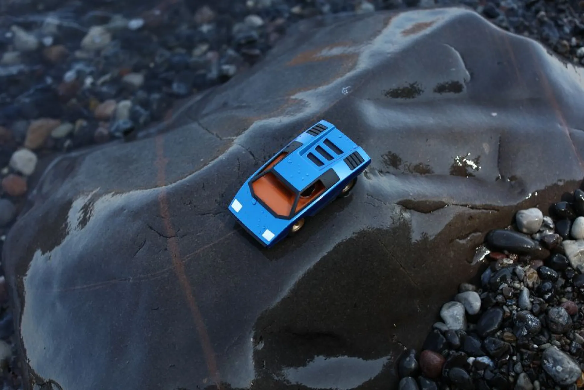 MINI UFO LEONESSA