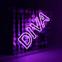 NEON DIVA