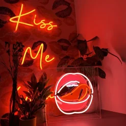 NEON MOUTH GRAPHICS