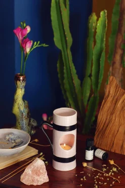 OM YOGA MAT OIL BURNER